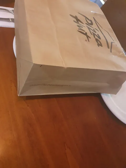 PIZZA HUT - Image 1