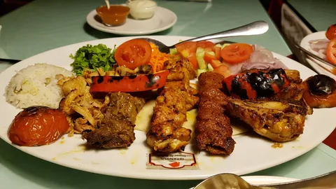 Turkish Bazaar - Image 1