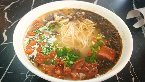 Yunnan Traditional Cross-bridge Rice Noodles - Image 1