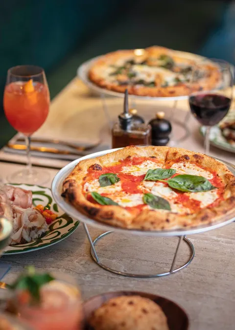 Emmer Pizzeria & Café - Image 1