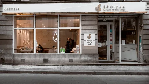 Chongqing Qinma Hot Pot - Image 1