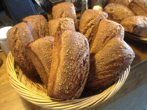 El Pan de la Chola - Image 1