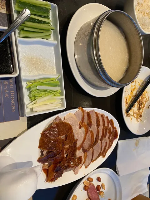 MeiZhou DongPo Restaurant - Image 1