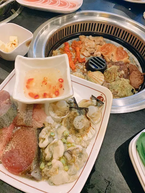 Jubaoyuan Hot Pot Restaurant - Image 1