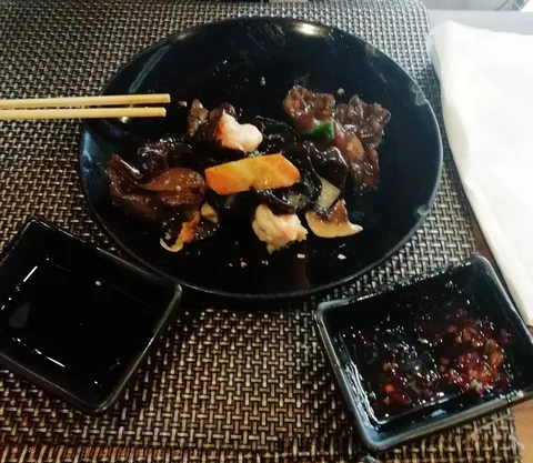 Tokyo Sushi - Image 1