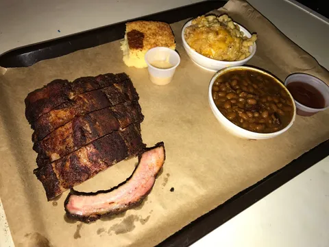 Smoke BBQ - Image 1