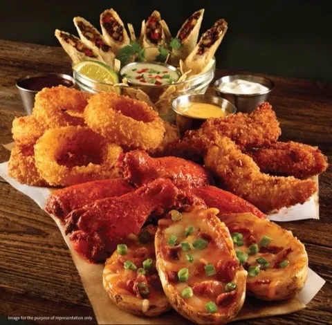 Hard Rock Cafe - Image 1