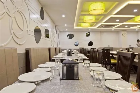 Farmaish Restaurant - Image 1