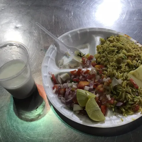 Manek chowk food court - Image 1