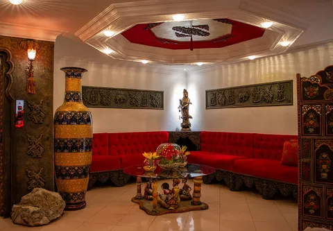 Taj Mahal Restaurant - Image 1