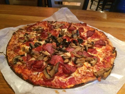 Pat's Pizza and Ristorante - Image 1