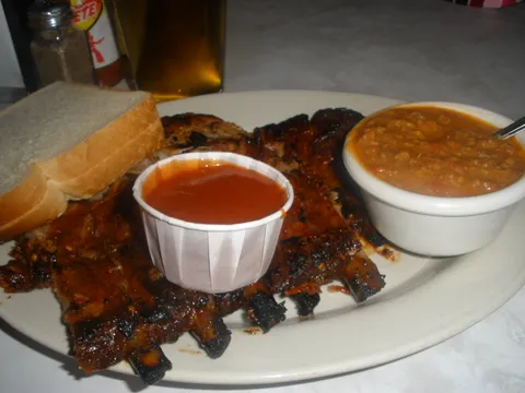 Fat Matt’s Rib Shack - Image 1