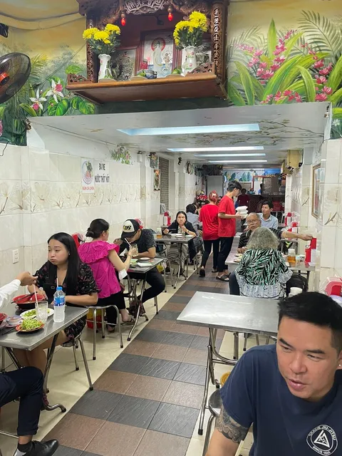 Banh Cuon Hai Nam - Image 1