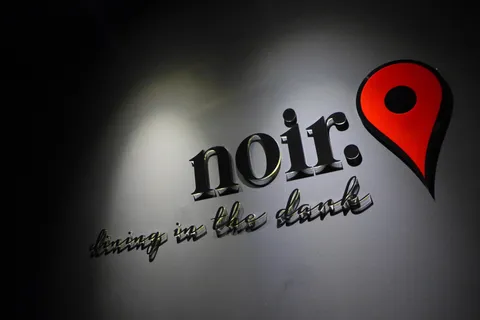 Noir - Image 1