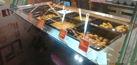  BOMBAY CHOWPATTY - Image 1